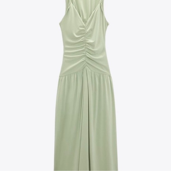 NWOT Zara Apple Green Drop Waist Ruche Dress - Picture 2 of 3